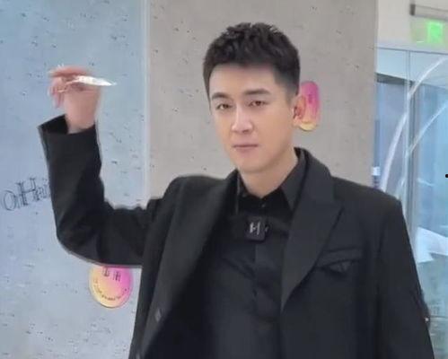 路人不服明星网红,网络舆论风云再起