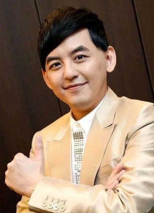 今日瓜黄子佼,揭秘娱乐圈风云变幻背后的真相
