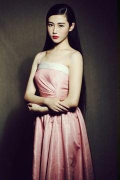 女明星网红气质,揭秘女明星网红的独特气质魅力