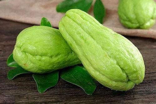 六棱脆皮黑瓜怎么吃的,独特口感与多样食用的美味探索