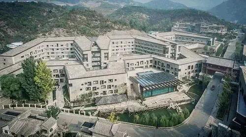 哈尔滨明星网红小镇,璀璨星光下的网红聚集地