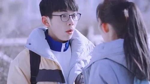 明星网红谈恋爱,甜蜜瞬间，网友直呼羡慕不已