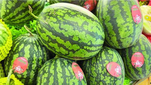 今日热瓜,揭秘娱乐圈最新热点事件