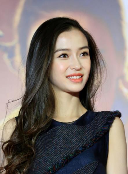 学生明星网红经济,学生时代的新经济现象解析