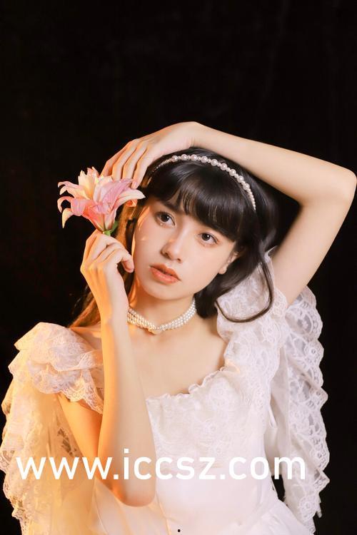 黑料网曝吃瓜首页18,揭秘娱乐圈最新热点事件